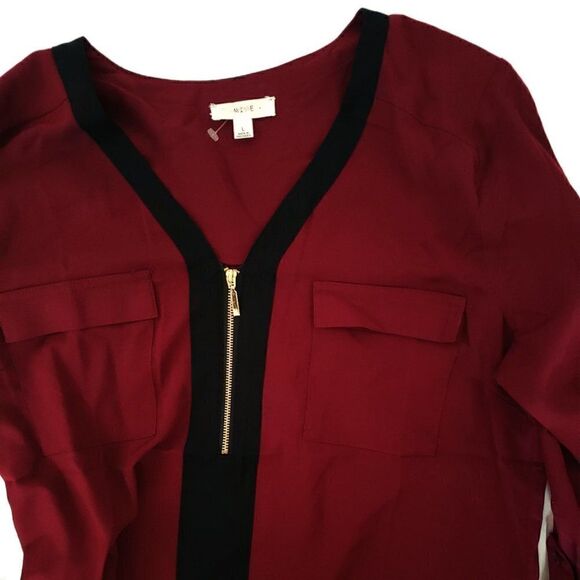 Mine Burgundy Zipper Blouse! - Picture 2 of 4